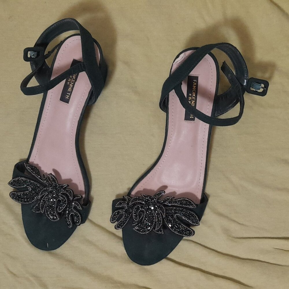 Open Toes Green & black Sandal shoes